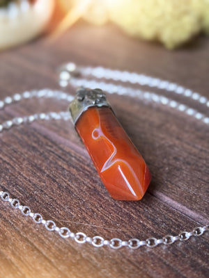 🍁AUTUMNBORN🍁Handmade Sterling Silver Necklace with Carnelian
