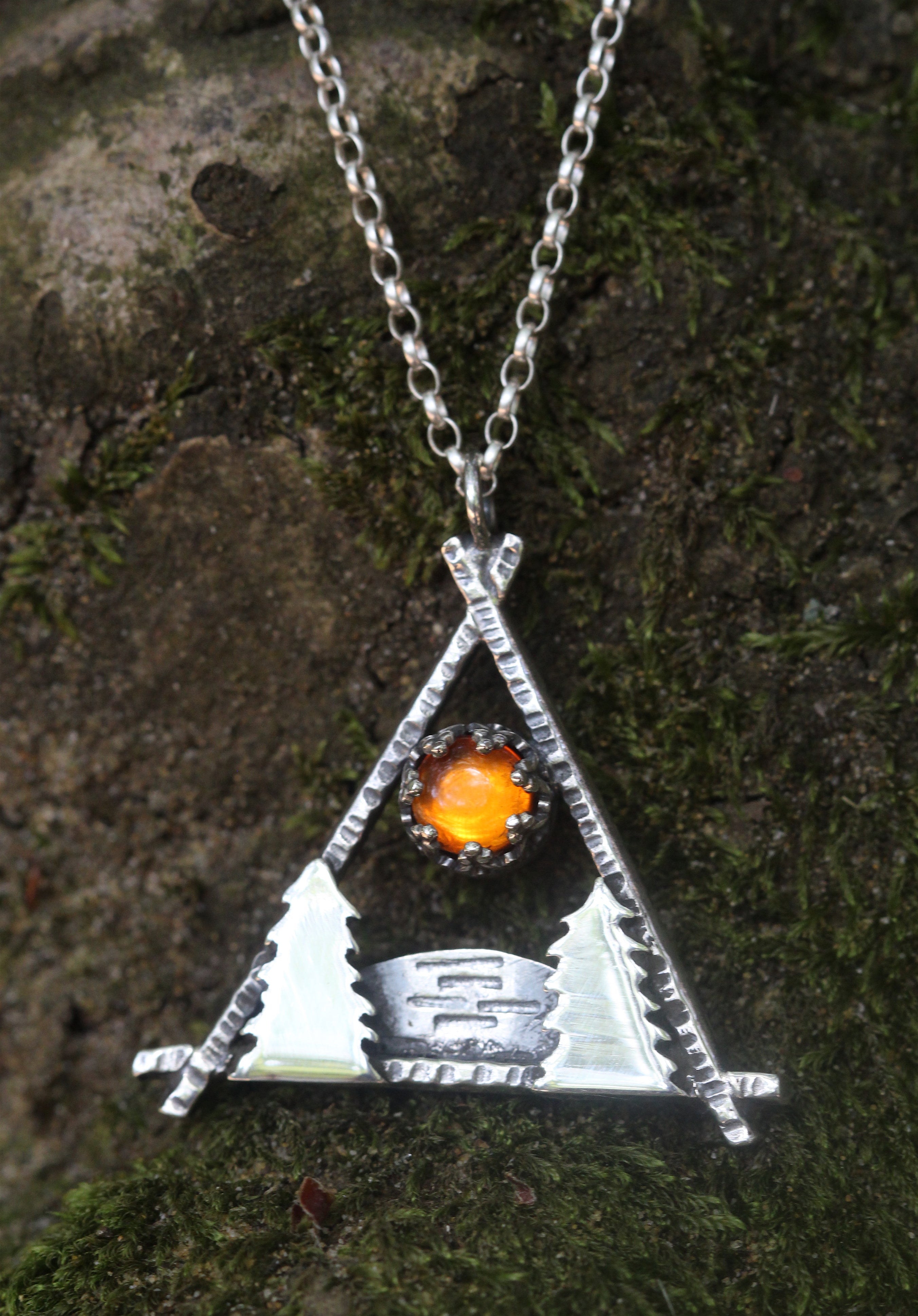 PRIMAL FIRE Necklace with Amber