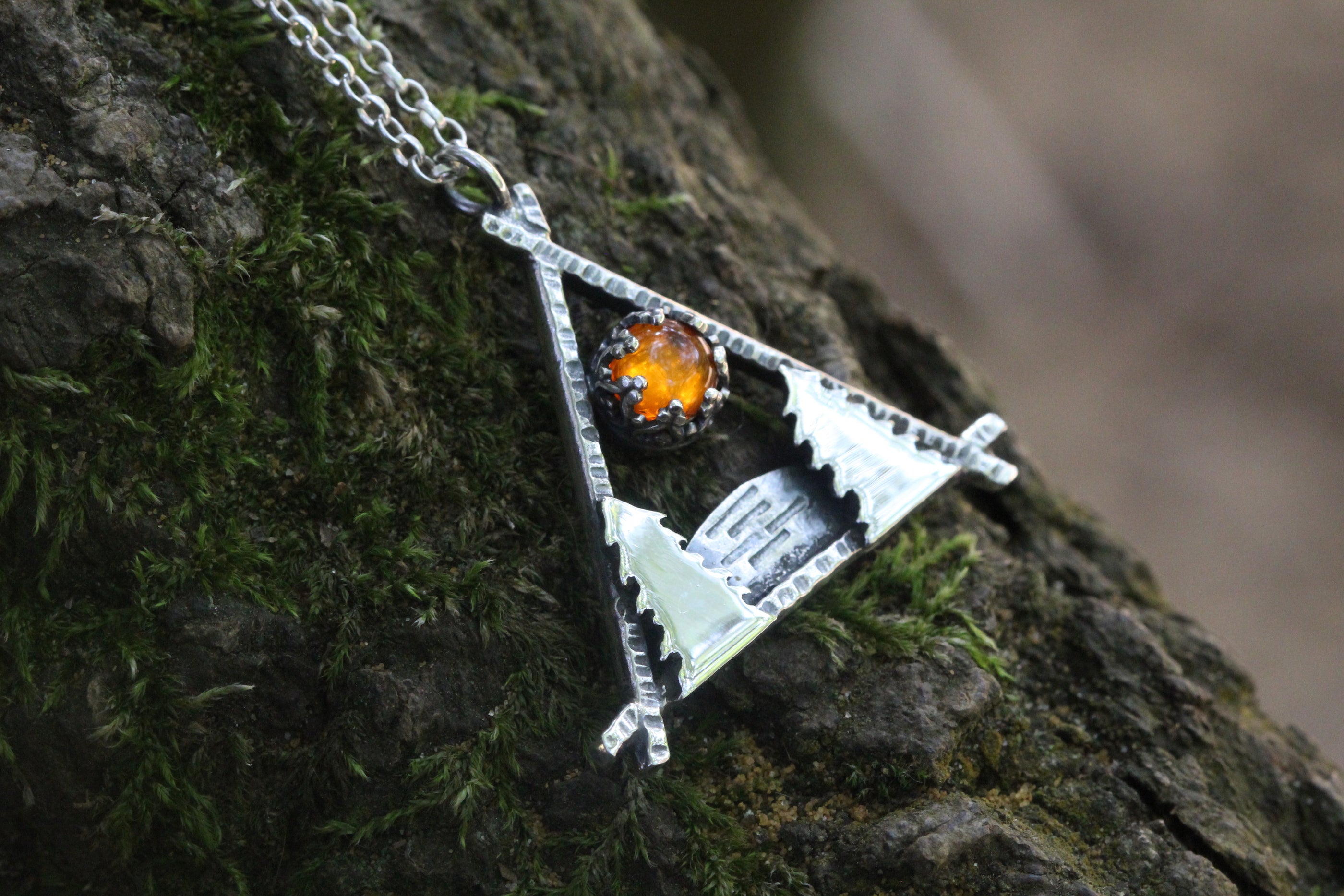 PRIMAL FIRE Necklace with Amber