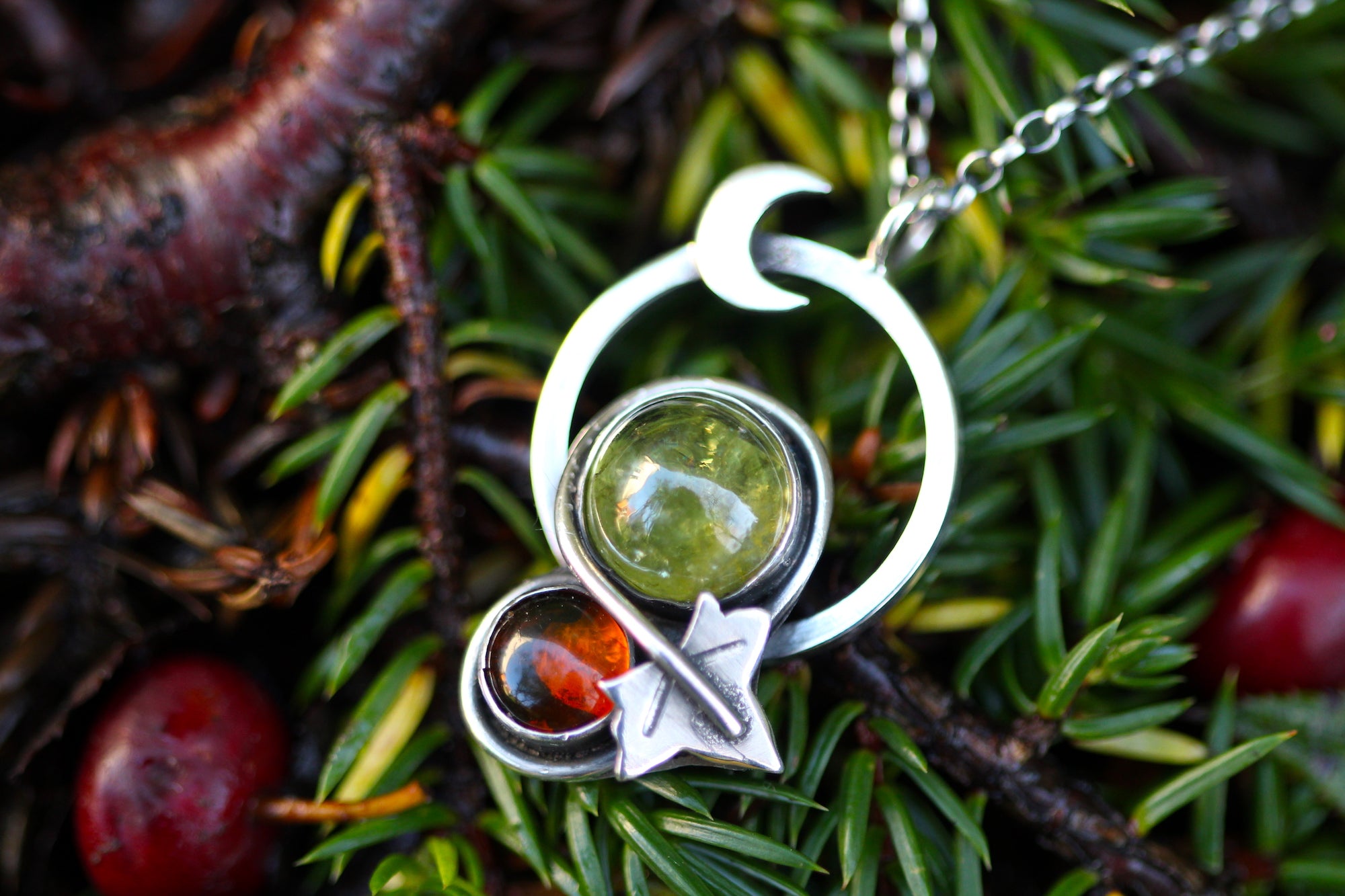 WILD WOODS Sterling Silver Necklace with Amber & Peridot