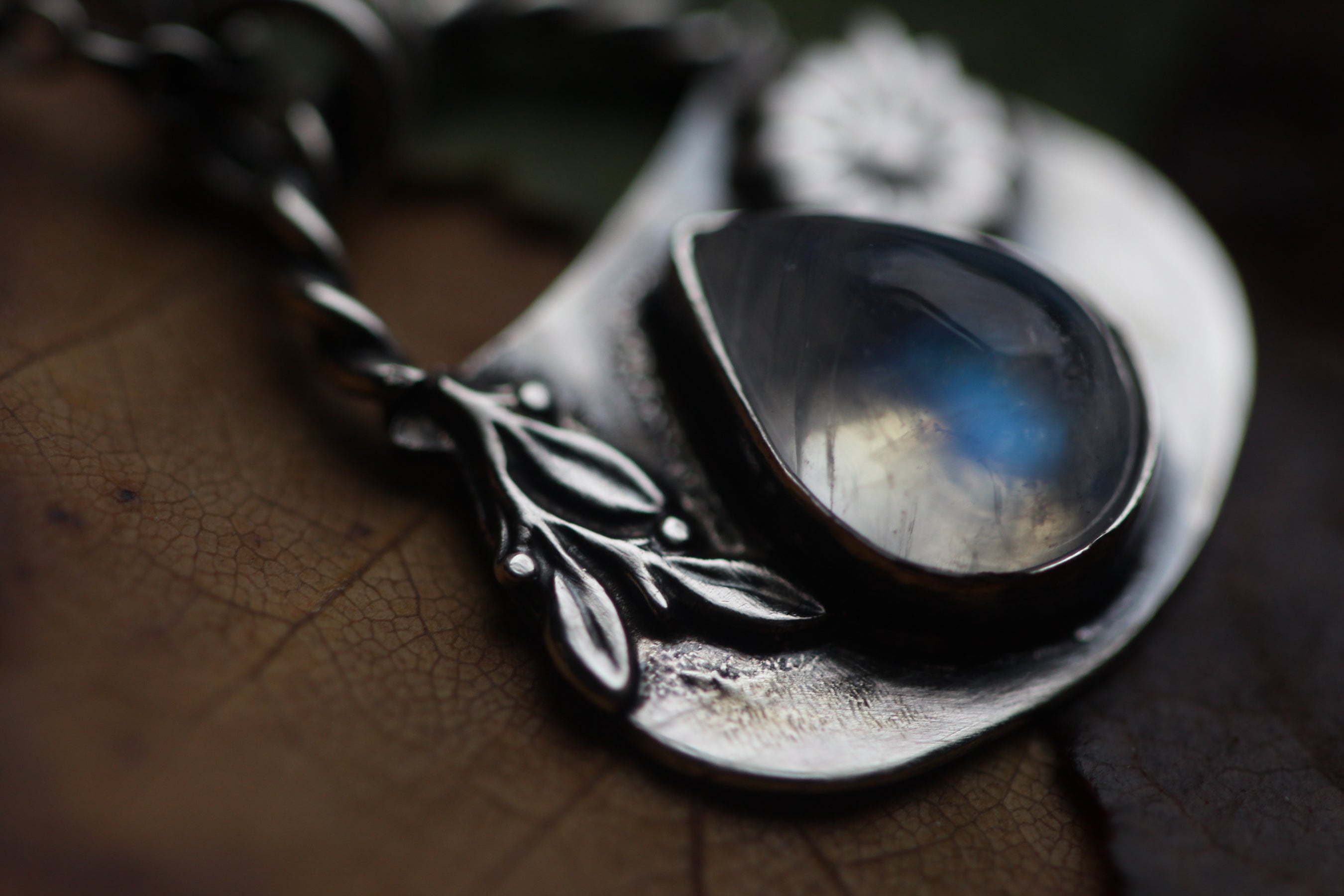 HEDGEWITCH Sterling Silver Cauldron Necklace with Rainbow Moonstone