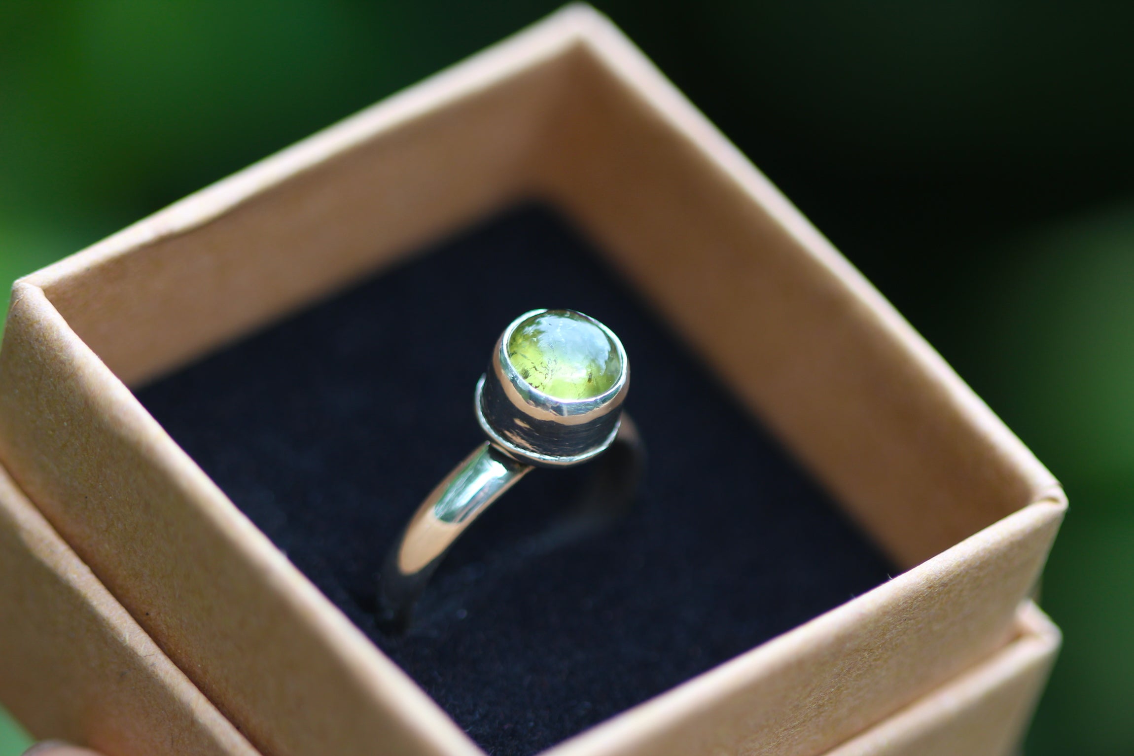 HEARTLANDS Handmade Sterling Silver Peridot Ring - Size O / US 7