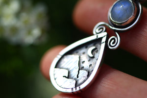WILDERMOON Sterling Silver Necklace with Rainbow Moonstone