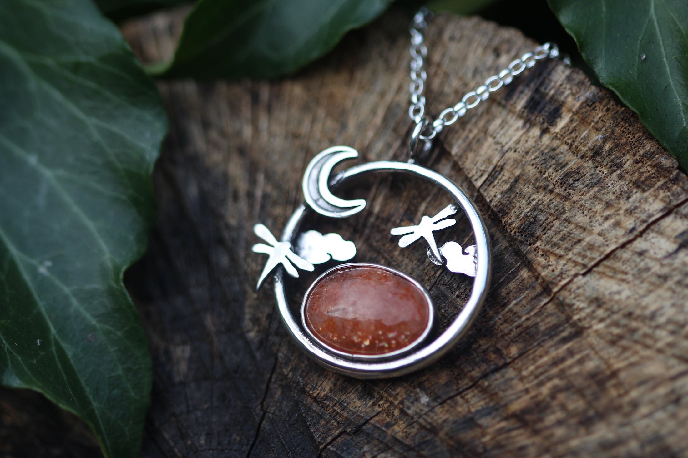MEADOW MOONRISE Sterling Silver Necklace with Sunstone