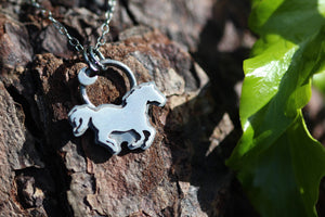 WILD FEMININE Sterling Silver Horse Necklace