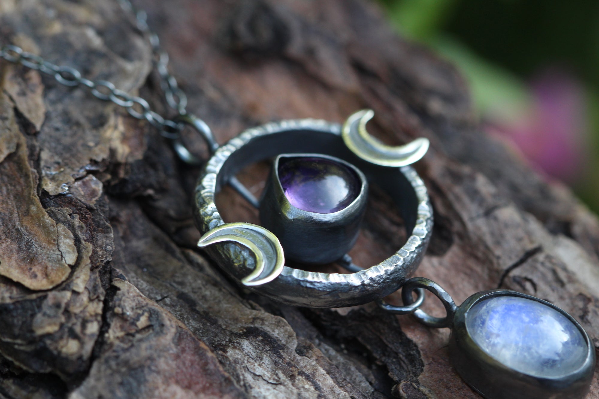 LUNAR ALCHEMY Necklace with Rainbow Moonstone & Amethyst