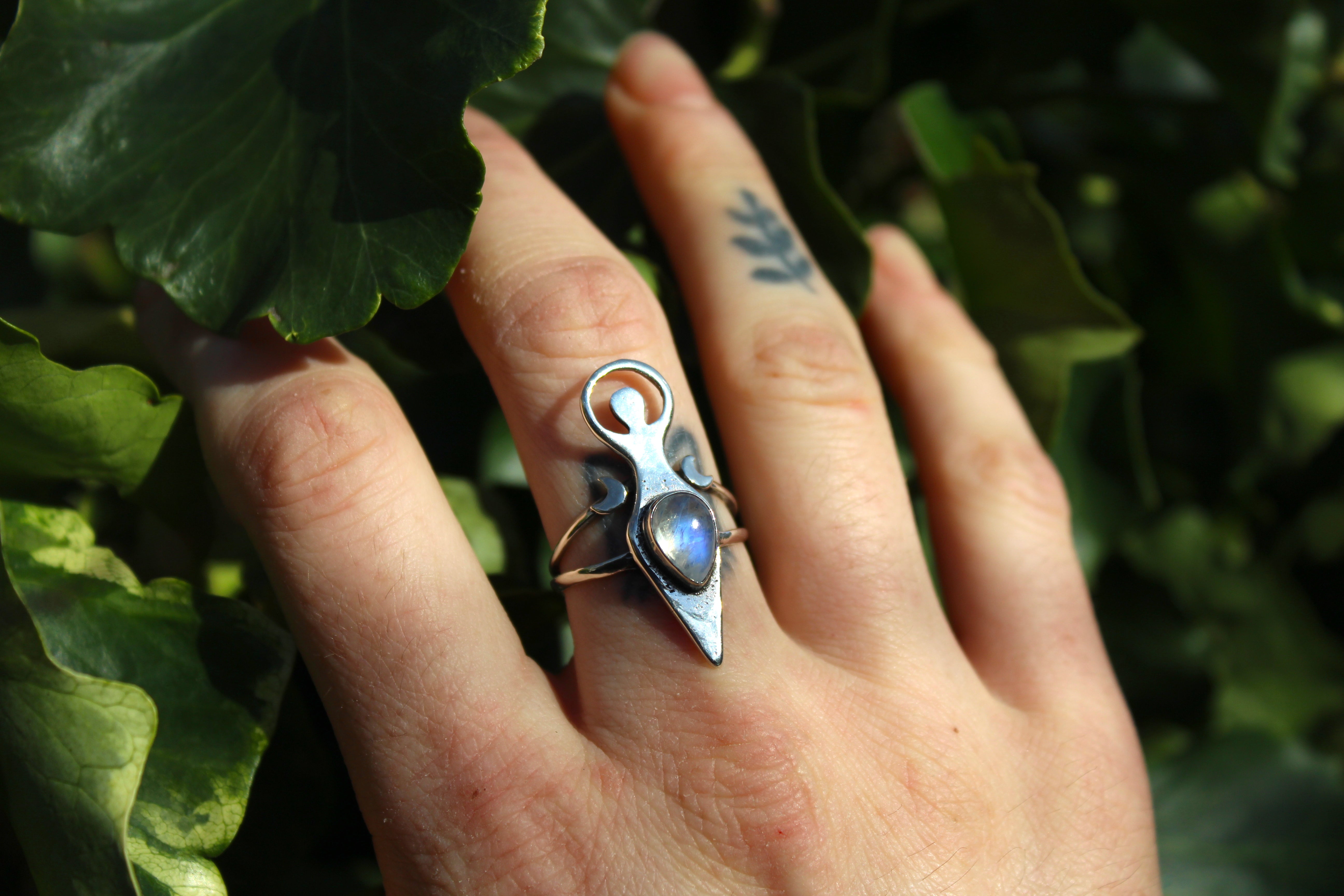 GODDESS OF TIDES Handmade Recycled Sterling Silver Ring with Rainbow Moonstone - Size N / 6.5