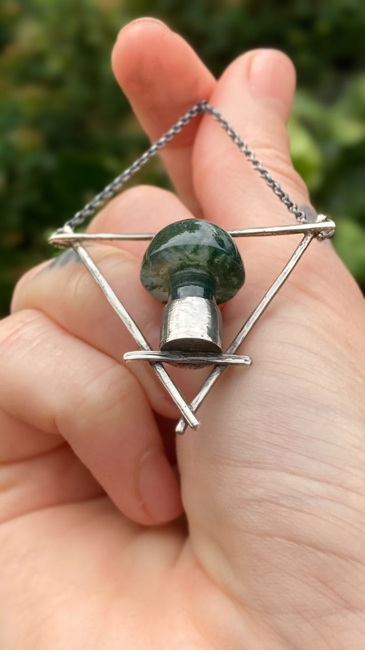 EARTH MAGICK Sterling Silver Moss Agate Mushroom Necklace