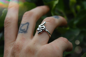 SERPENT SPIRIT Handmade Recycled Sterling Silver Ring - Size L / US 5.5